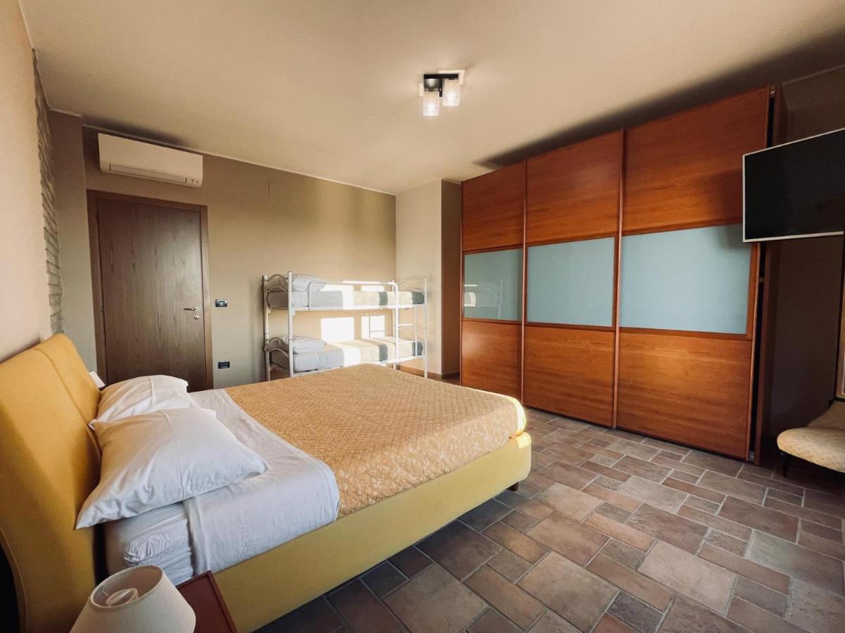 Agriturismo Biocore 2 - Colledoro Джуліанова Екстер'єр фото